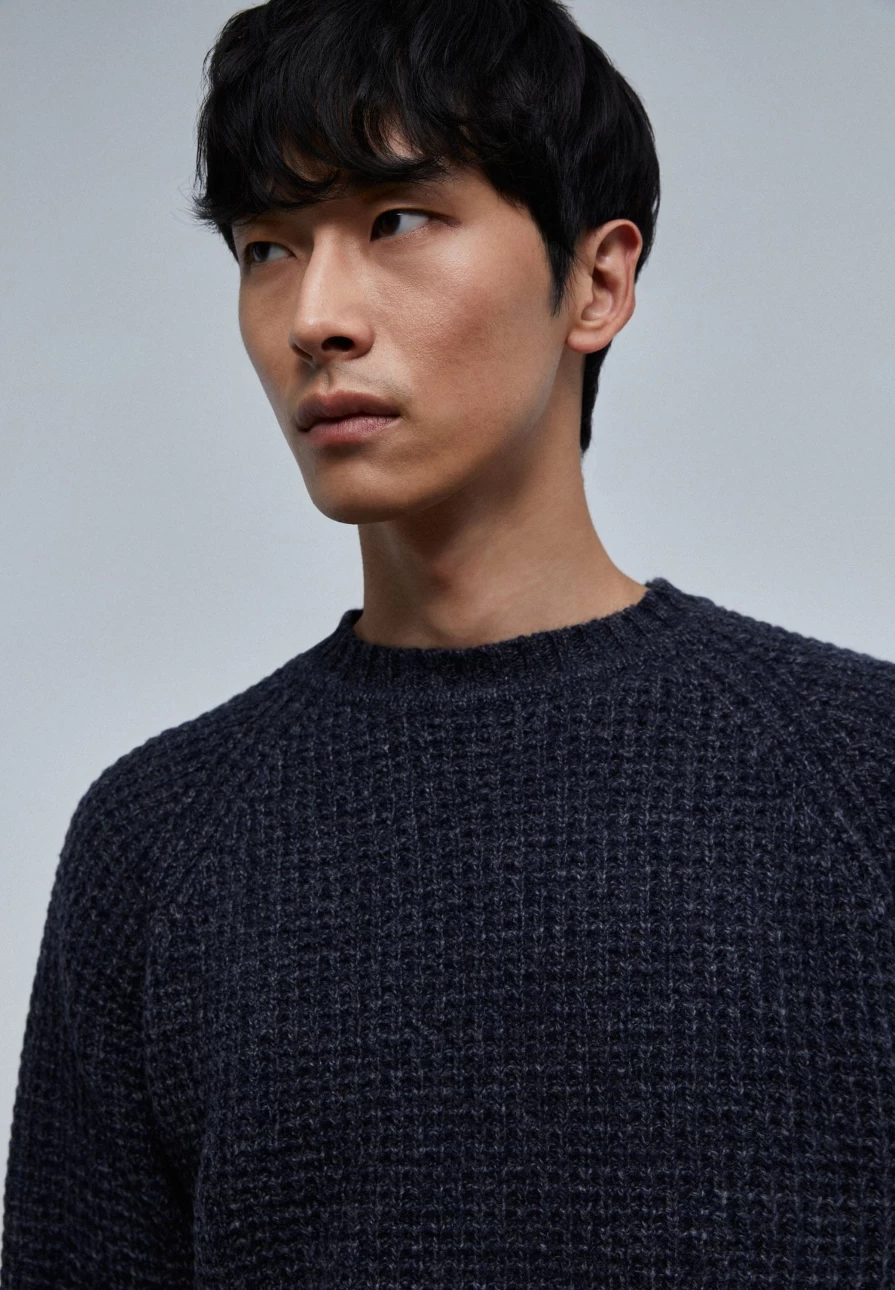 "ScalpersCompany Men's Textured Knit Sweater with Raglan Sleeves"