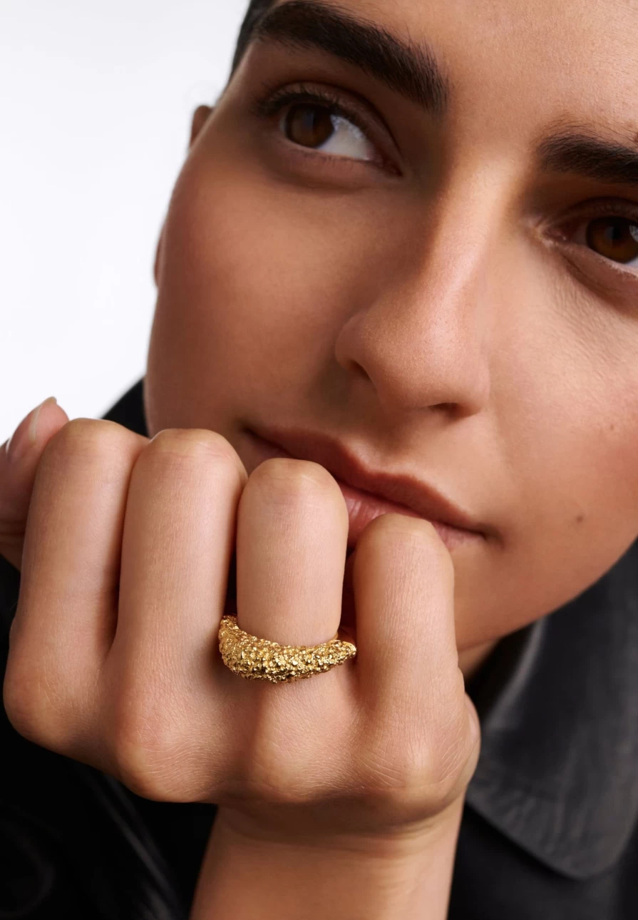 "Scalpers Duna Ring by Pdpaola – Elegant Women's Jewelry"