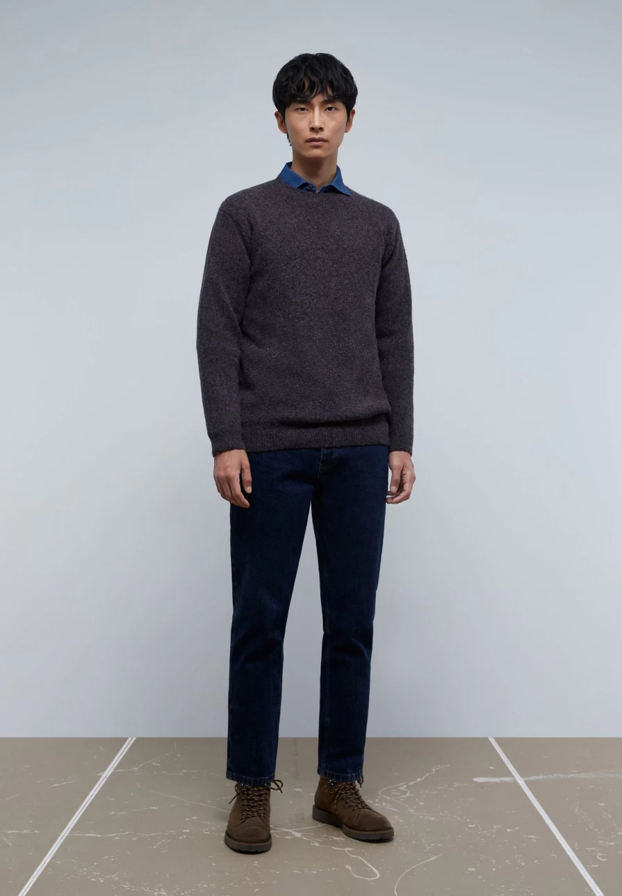 "ScalpersCompany Men's Premium Knit Sweater – High-Quality Comfort & Style"