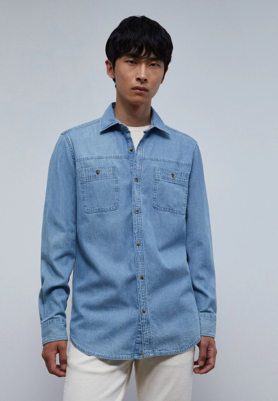 "ScalpersCompany Men's Denim Shirt with Pockets - Stylish Casual Button-Up for Men"
