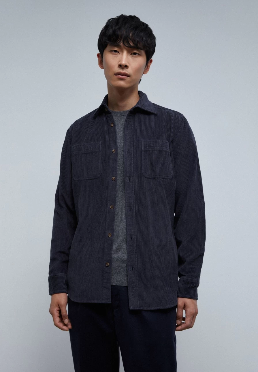 "ScalpersCompany Men's Corduroy Overshirt with Pockets - Stylish Casual Button-Up Shirt"