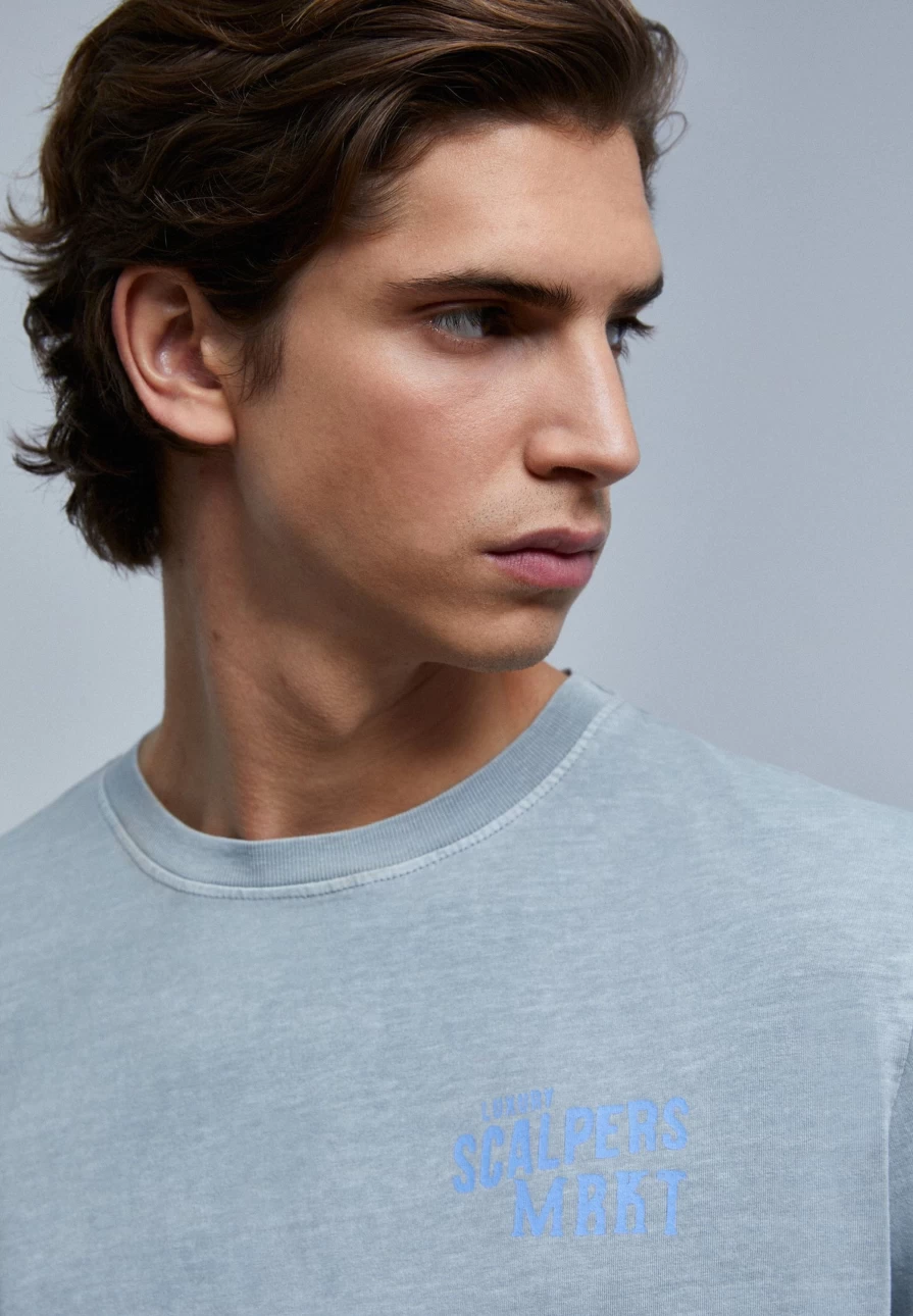 "ScalpersCompany Men's Grey Faded Print T-Shirt for Casual Wear"