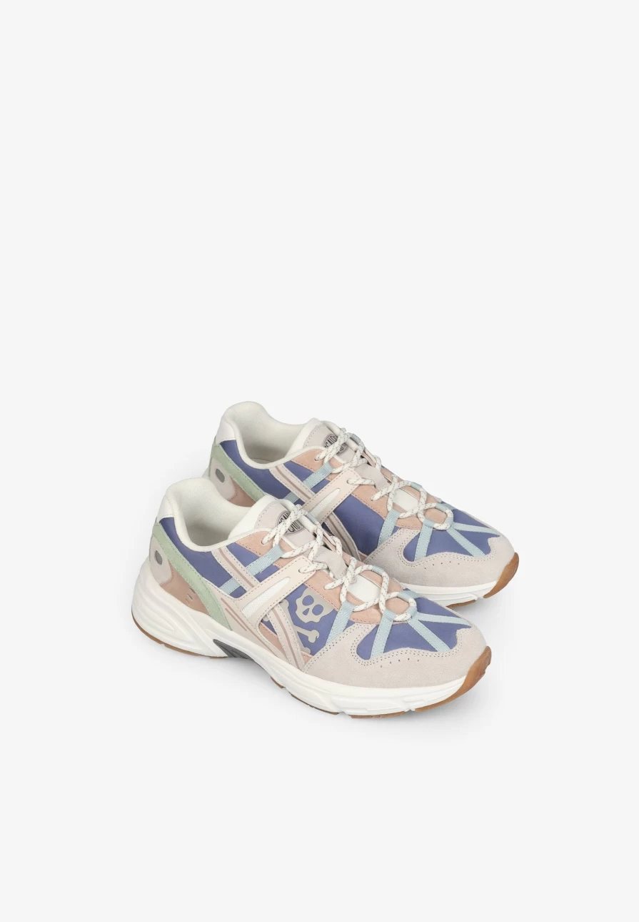 "ScalpersCompany Women's Contrast Outdoor Sneakers – Stylish & Comfortable Walking Shoes"