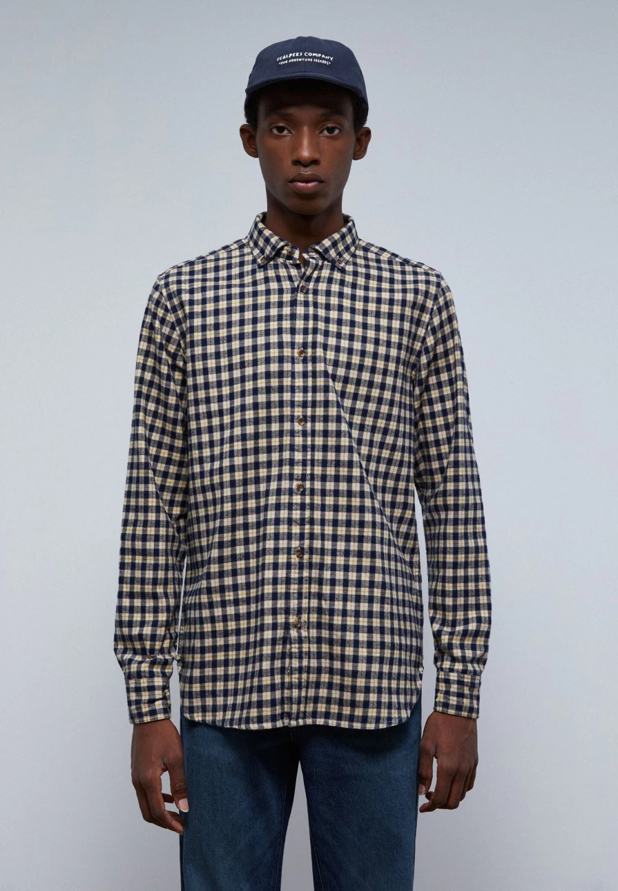 "ScalpersCompany Men's Beige Check Tartan Button-Down Collar Shirt"