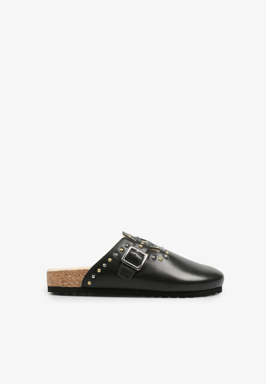 "ScalpersCompany Women's Studded Leather Clogs – Stylish & Comfortable Footwear"