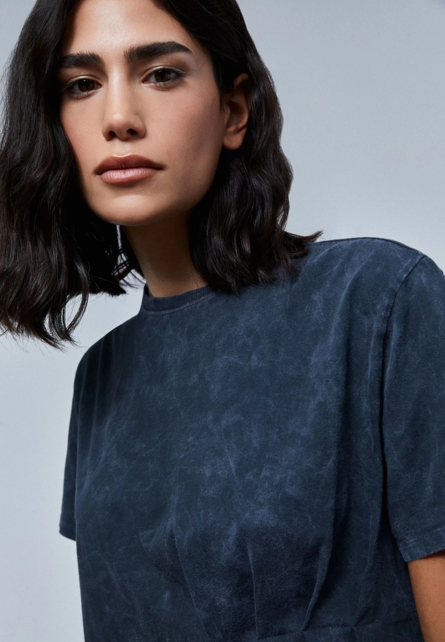 "ScalpersCompany Women's Dark Grey Faded Pleated Side T-Shirt"