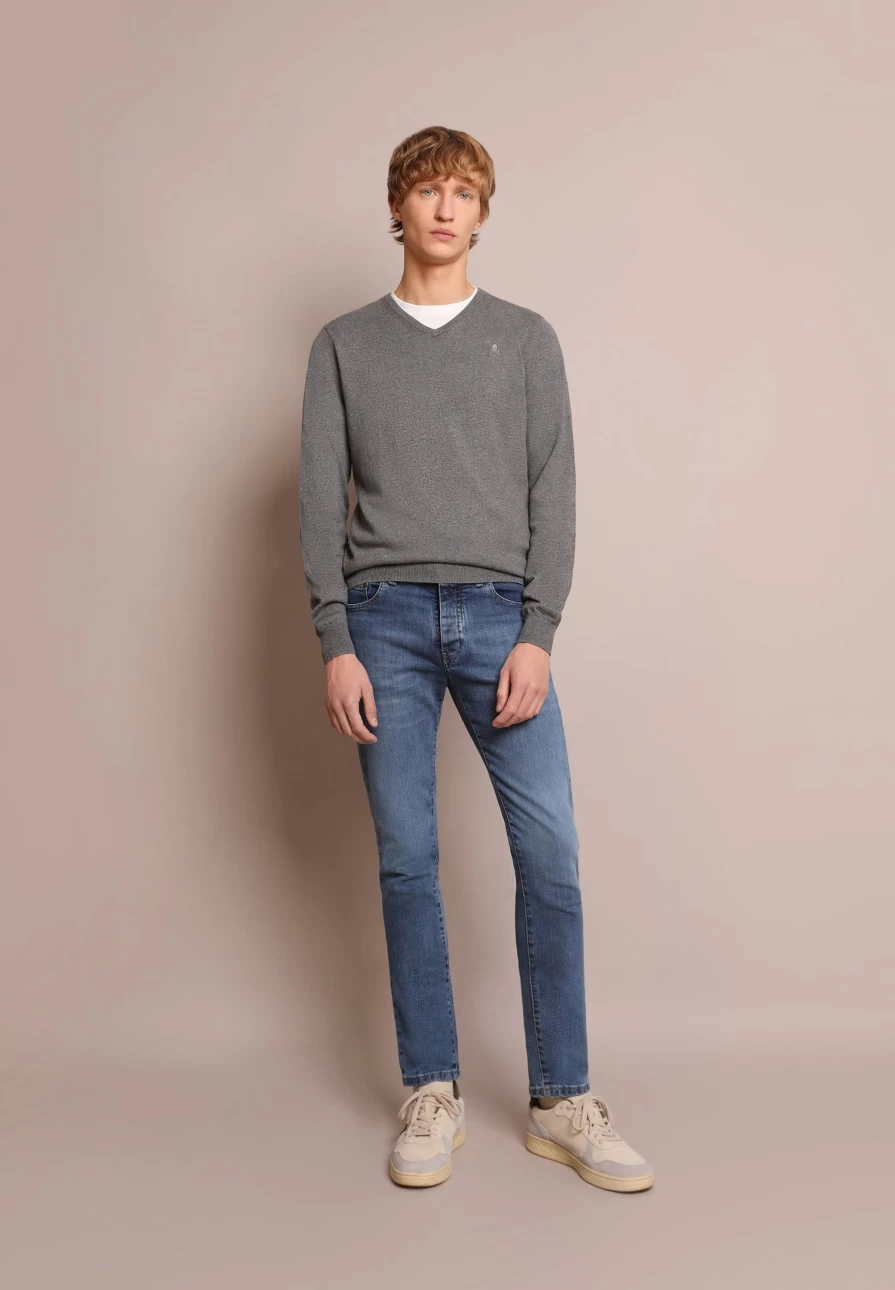 "ScalpersCompany Grey Skull Print V-Neck Sweater for Men"