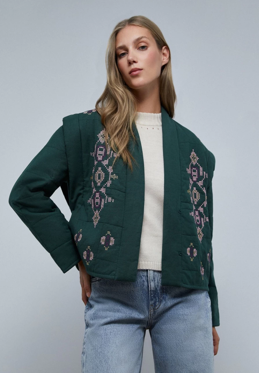 "ScalpersCompany Women's Green Quilted Cardigan with Embroidered Details"