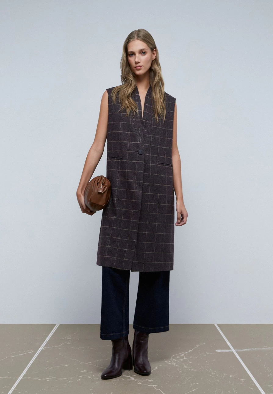 "Stylish Long Checked Waistcoat for Women by ScalpersCompany | Fashionable Women's Vest"