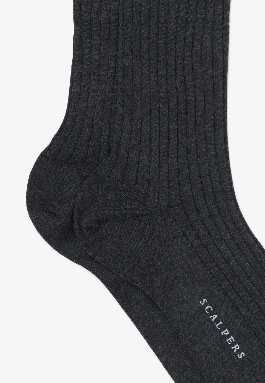 "ScalpersCompany Premium Grey Socks for Men – High-Quality Men's Dress Socks"