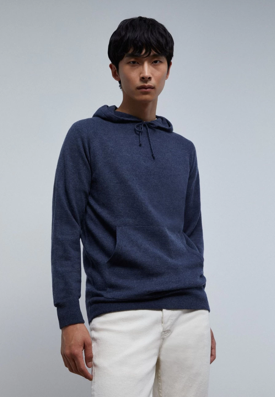 "Scalpers Men's Premium Merino Wool Hooded Sweater – Soft & Warm Pullover"