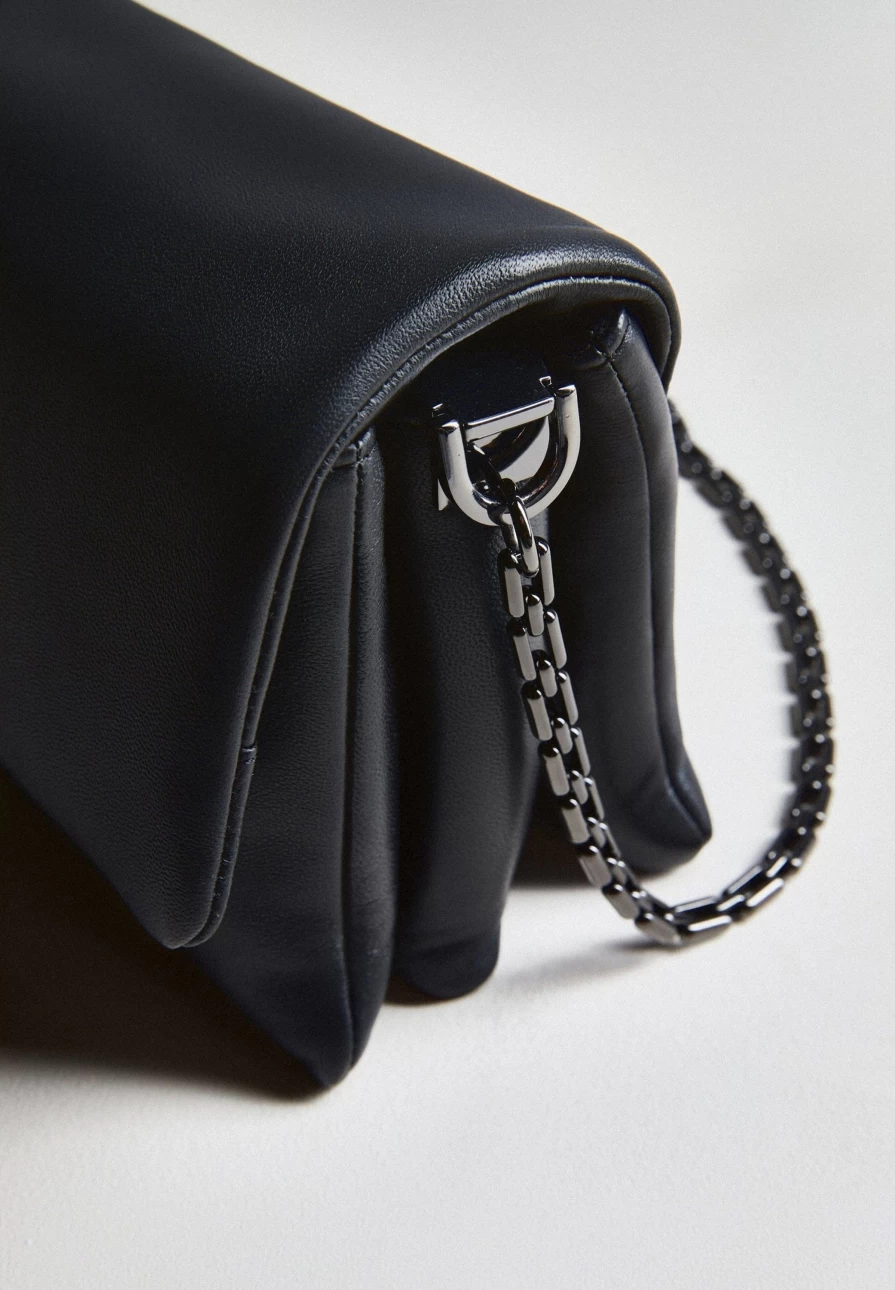 "ScalpersCompany Women's Genuine Leather Bag with Multiple Compartments – Stylish & Functional Handbag"