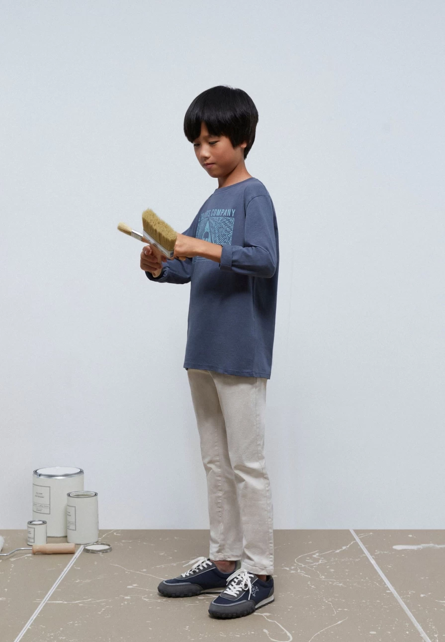 "ScalpersCompany Kids Long Sleeve Graphic Print T-Shirt"
