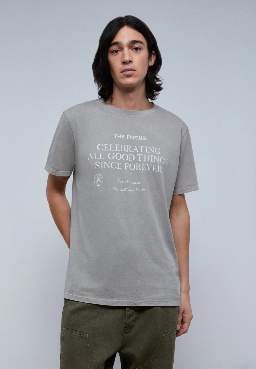 "ScalpersCompany Men's Grey Slogan Print T-Shirt - Stylish Casual Tee for Men"