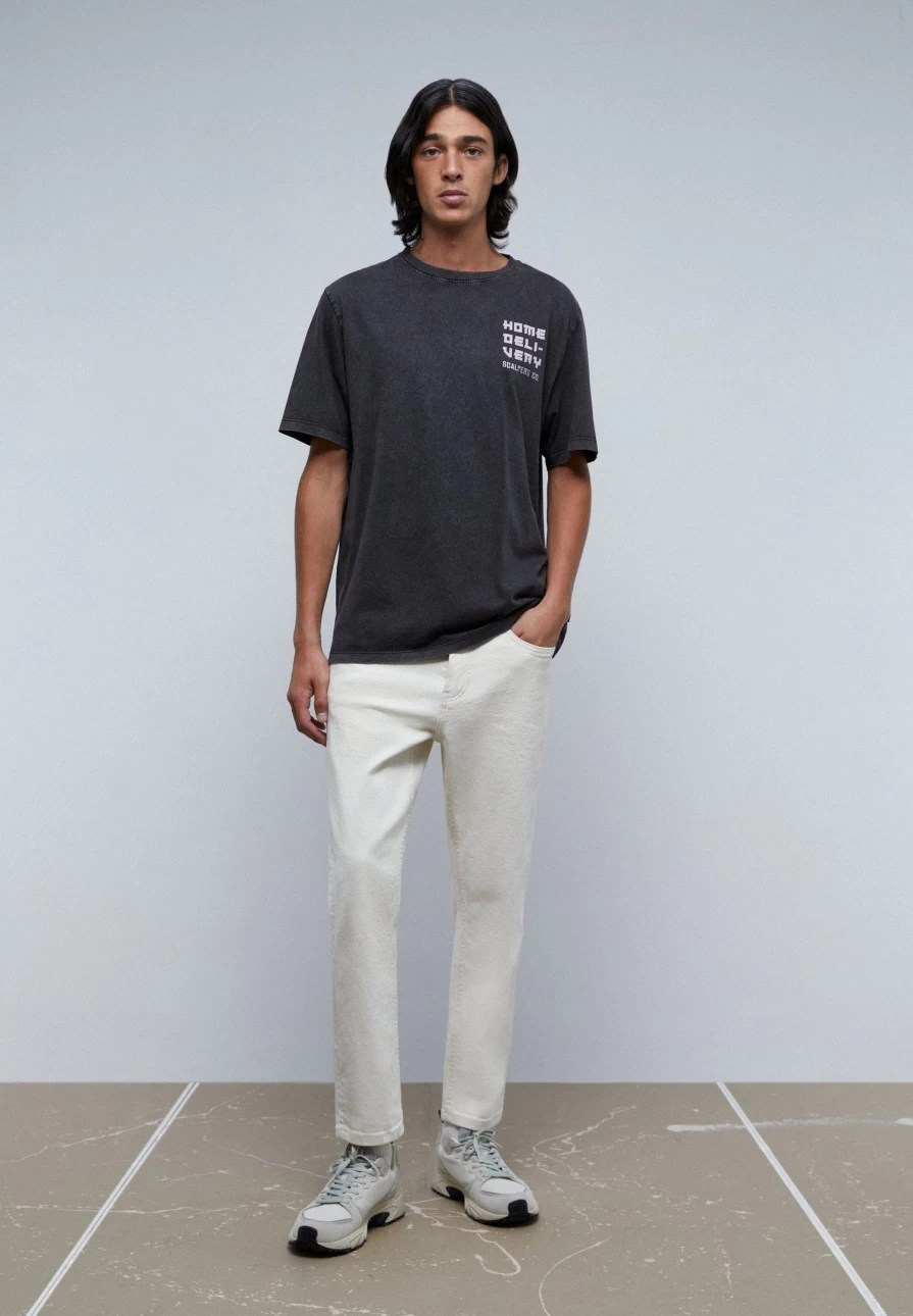 "ScalpersCompany Men's Vintage Faded Contrast Print T-Shirt"