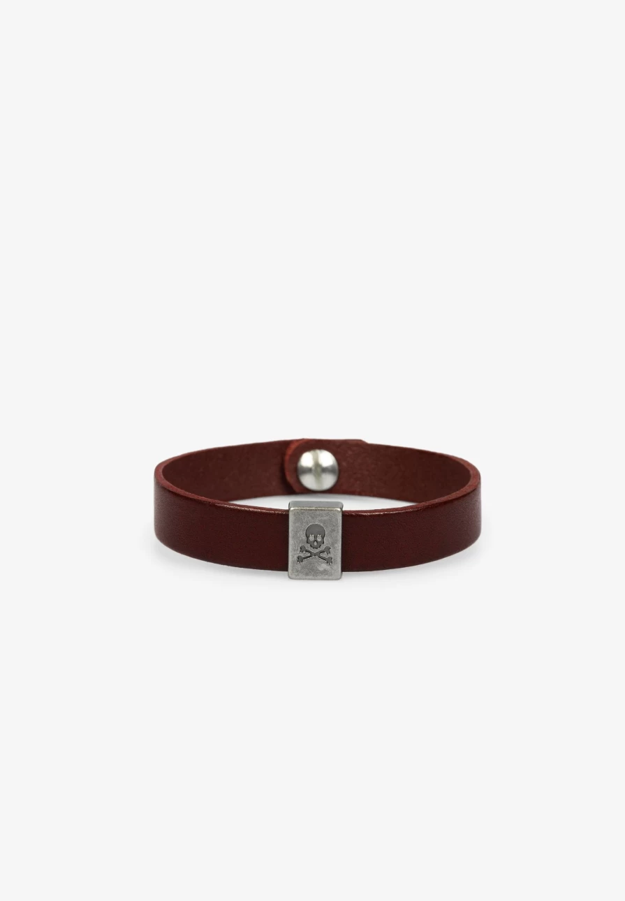 "ScalpersCompany Men's Genuine Leather Bracelet with Secure Loop Fastener"