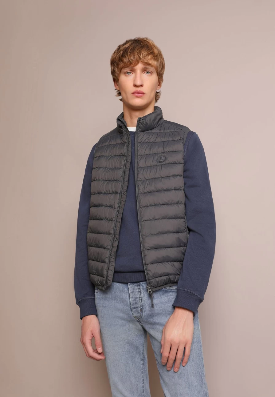 "ScalpersCompany Men's Grey Skull Print Puffer Vest - Warm Quilted Jacket for Winter"