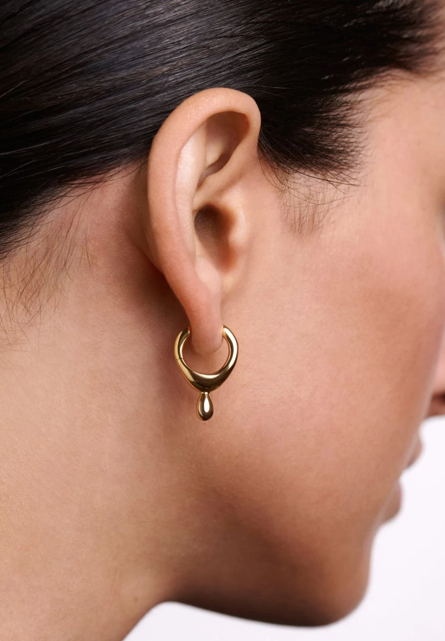 "Pdpaola X Scalpers Lava Hoops for Women – Stylish & Elegant Jewelry by ScalpersCompany"