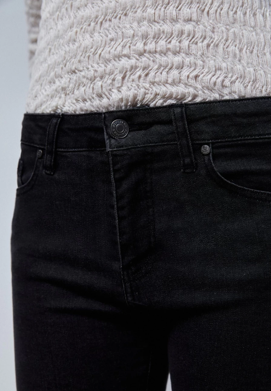"ScalpersCompany Women's Grey Bootcut Jeans for a Stylish Fit"