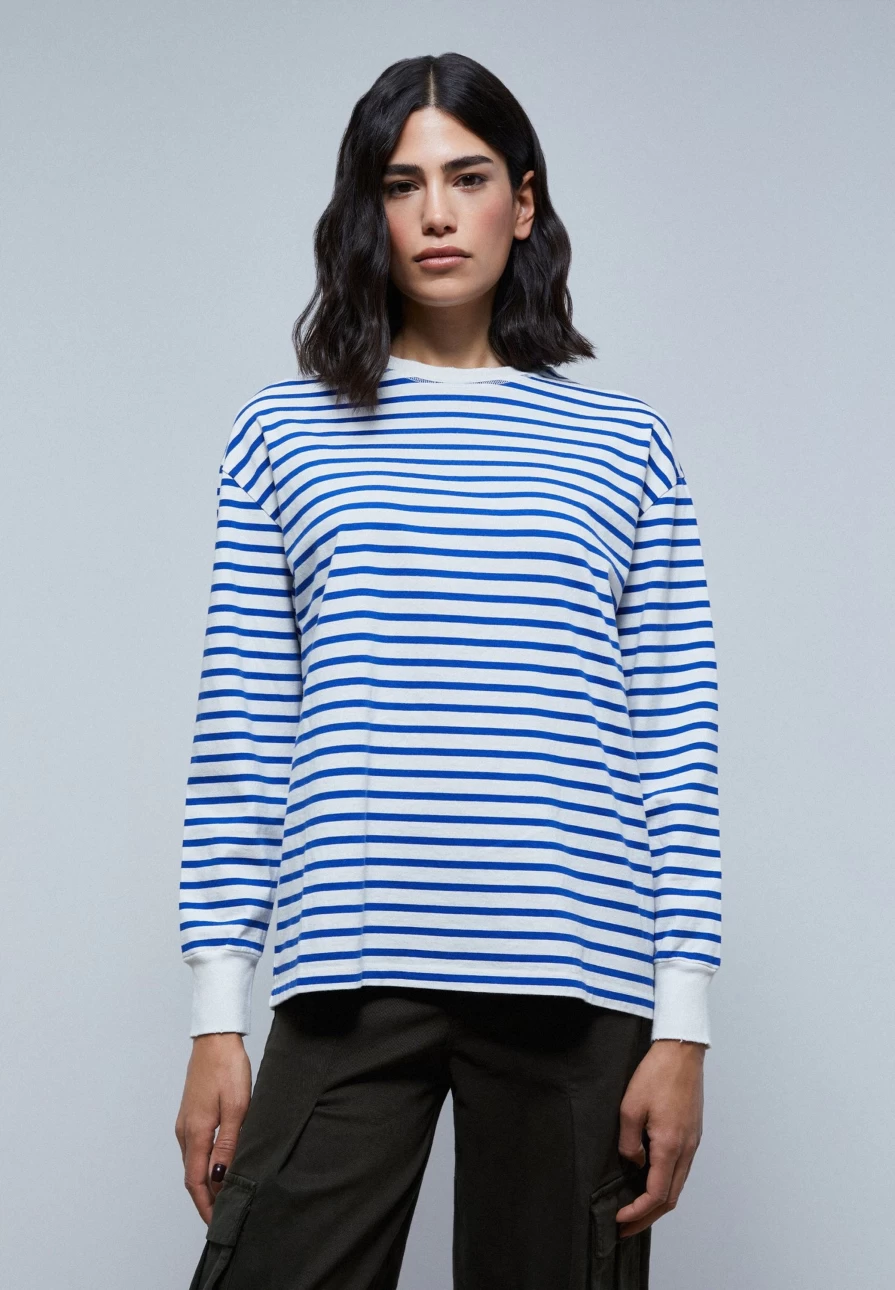 "ScalpersCompany Women's Blue Stripes Long Sleeve Striped T-Shirt"