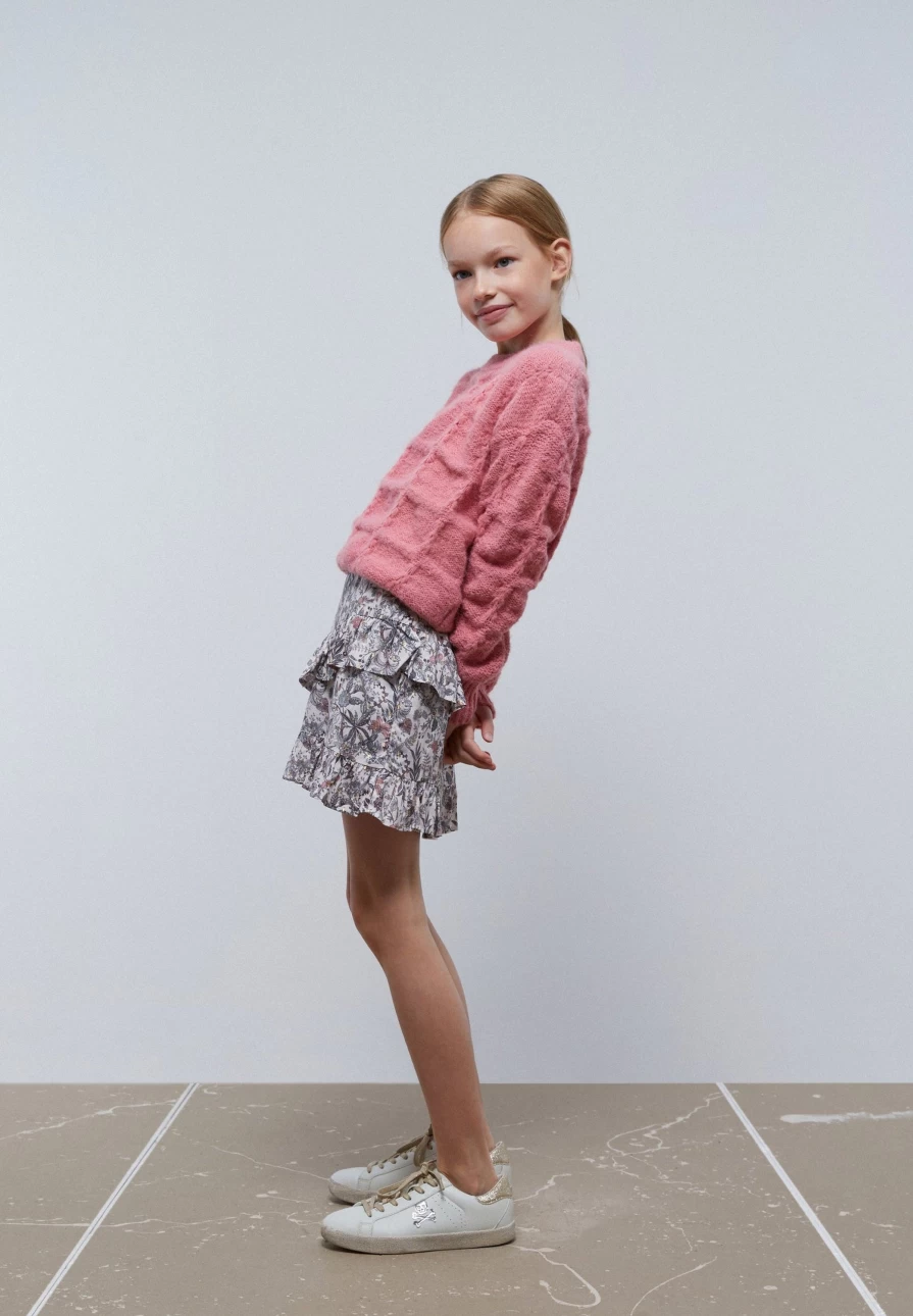 "ScalpersCompany Kids' Pink Cable-Knit Sweater – Soft & Cozy Winter Pullover"