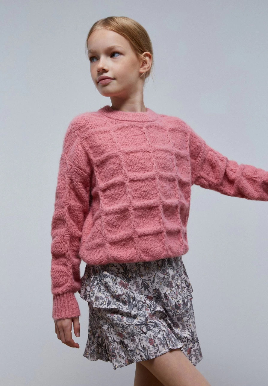 "ScalpersCompany Kids' Pink Cable-Knit Sweater – Soft & Cozy Winter Pullover"