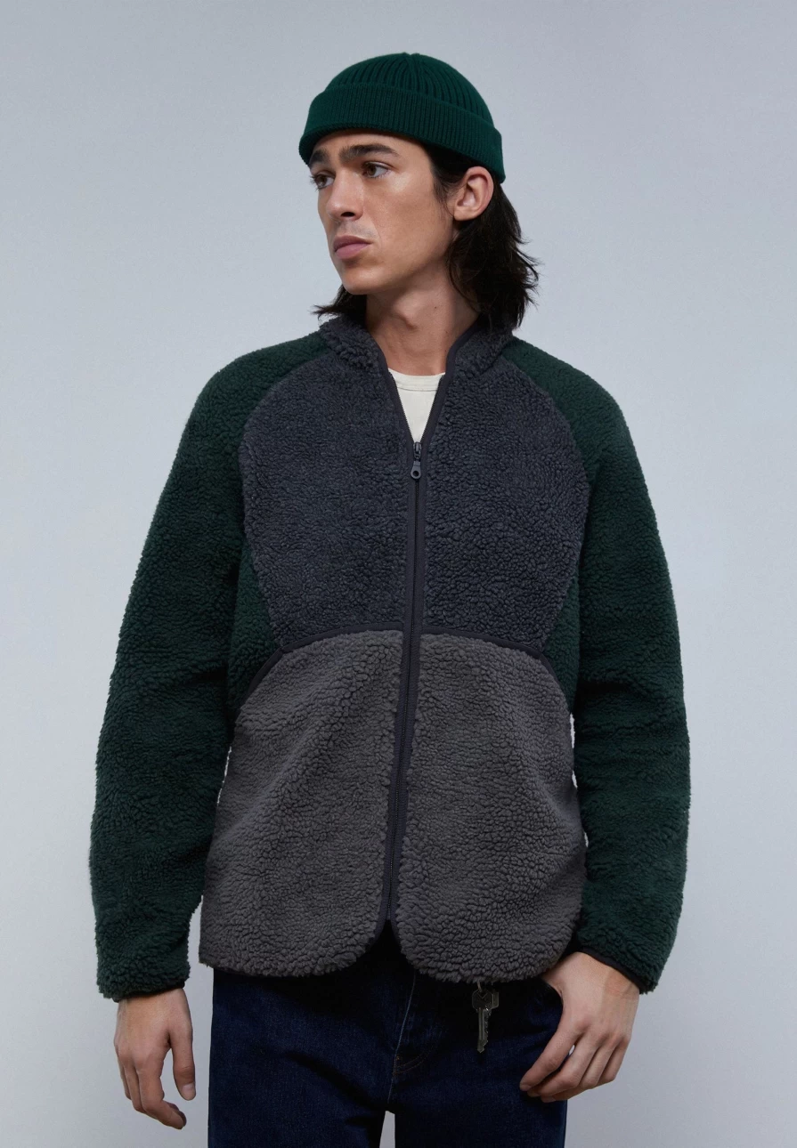 "ScalpersCompany Men's Premium Khaki Fleece Jacket – Warm & Stylish Outerwear"