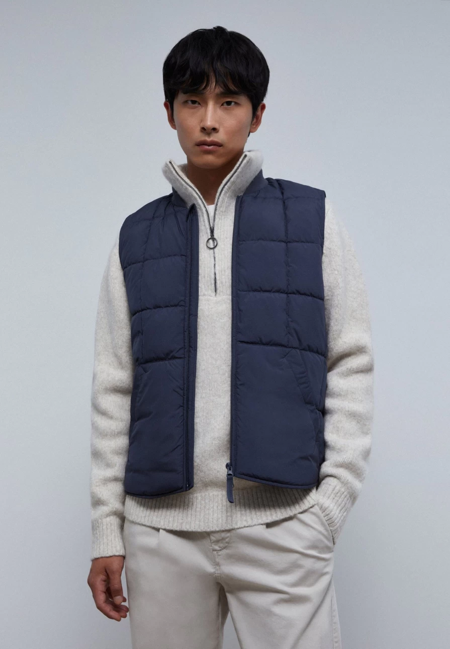 "Navy Men's Quilted Waistcoat With Collar Details | ScalpersCompany"