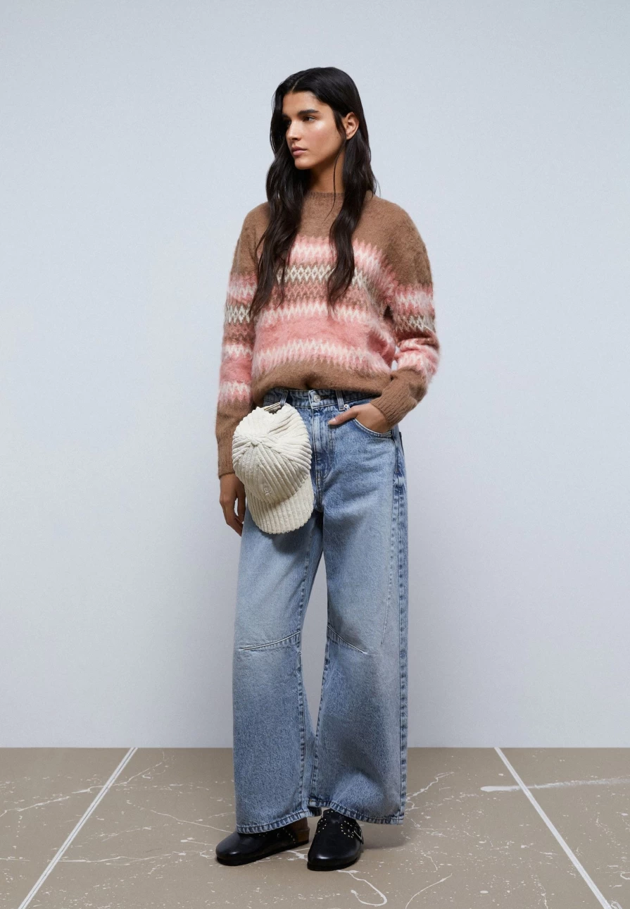 "ScalpersCompany Women's Contrast Knit Sweater - Stylish & Comfortable Pullover"