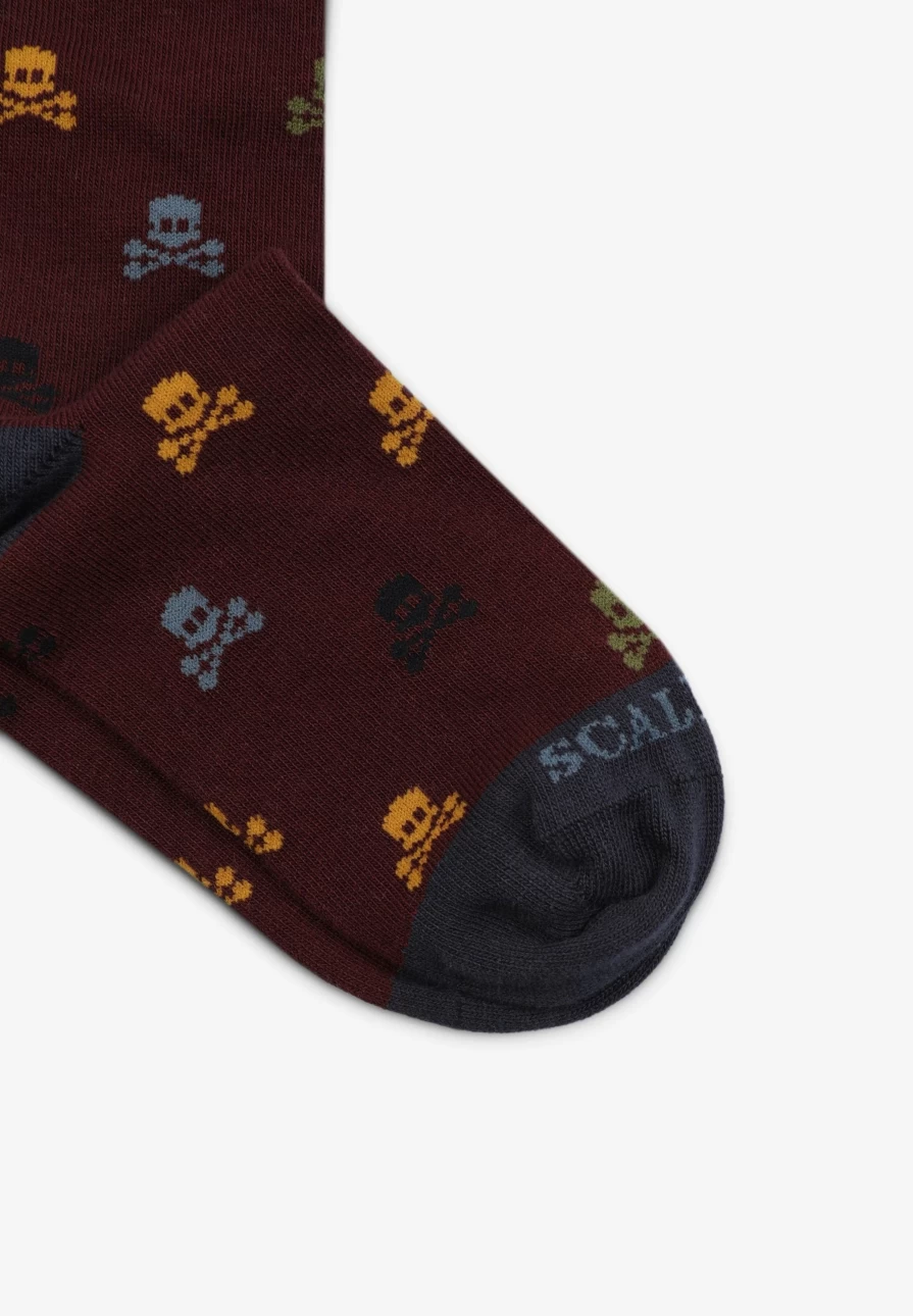 "ScalpersCompany Kids' Multi-Colored Skull Print Socks - Fun & Colorful Design"