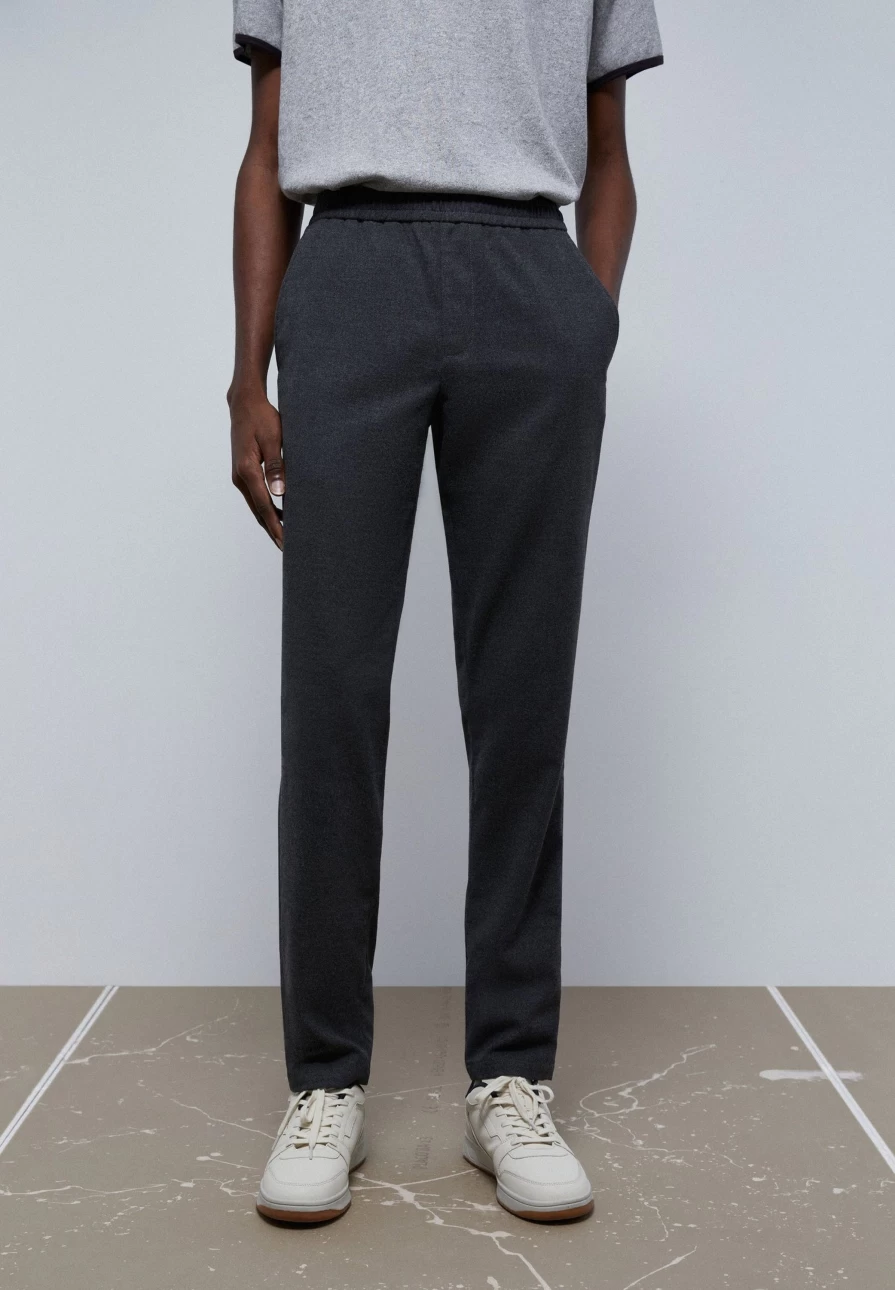 "ScalpersCompany Men's Dark Grey Drawstring Flannel Joggers - Comfortable Casual Pants"