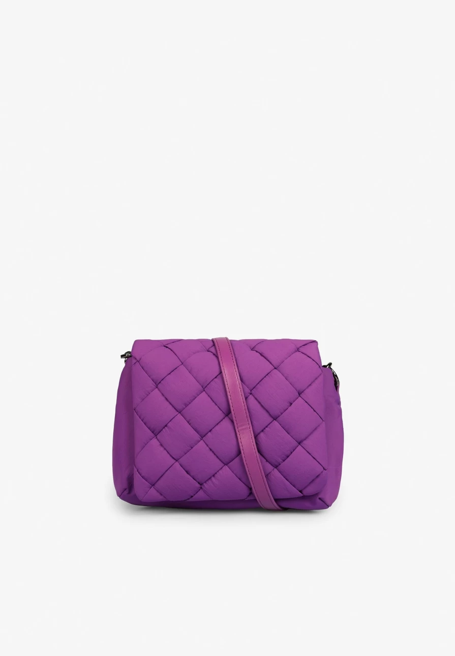 "ScalpersCompany Women's Quilted Handbag with Adjustable Multi-Position Handle"
