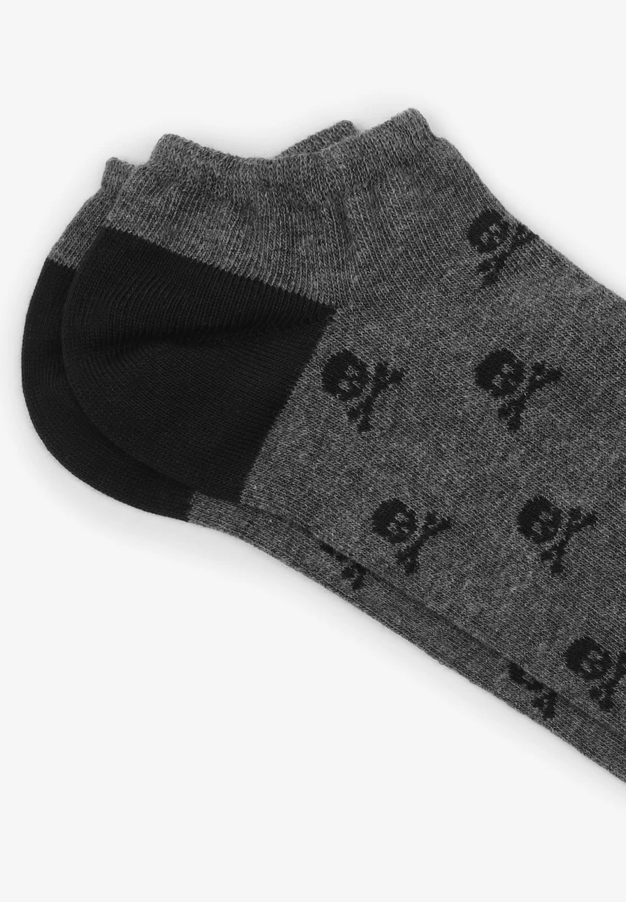 "ScalpersCompany Men's Dark Grey Skull Print Short Socks"
