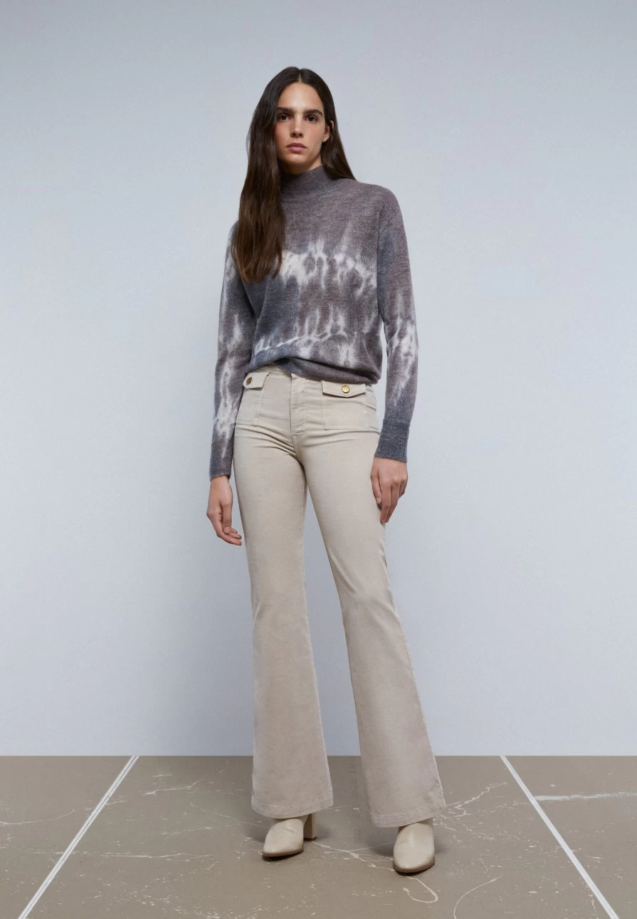 "ScalpersCompany Women's Corduroy Bootcut Pants - Stylish High-Waisted Trousers for Women"