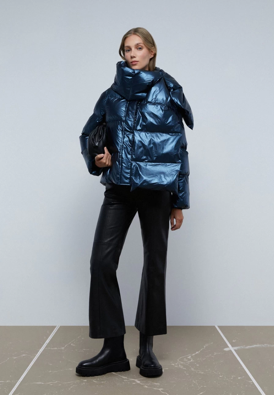 "ScalpersCompany Women's Quilted Metallic Coat – Stylish Shiny Outerwear for Winter"