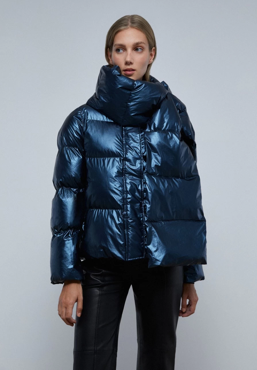 "ScalpersCompany Women's Quilted Metallic Coat – Stylish Shiny Outerwear for Winter"