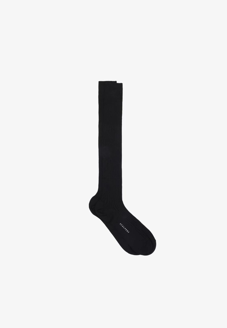 "ScalpersCompany Premium Black Socks for Men – High-Quality Men's Dress Socks"