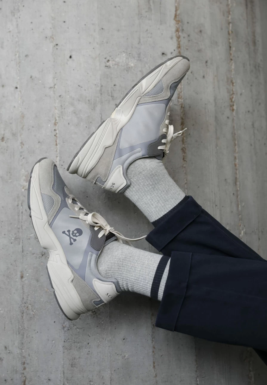 "ScalpersCompany Men's Embossed Sole Sneakers – Stylish & Comfortable Footwear"