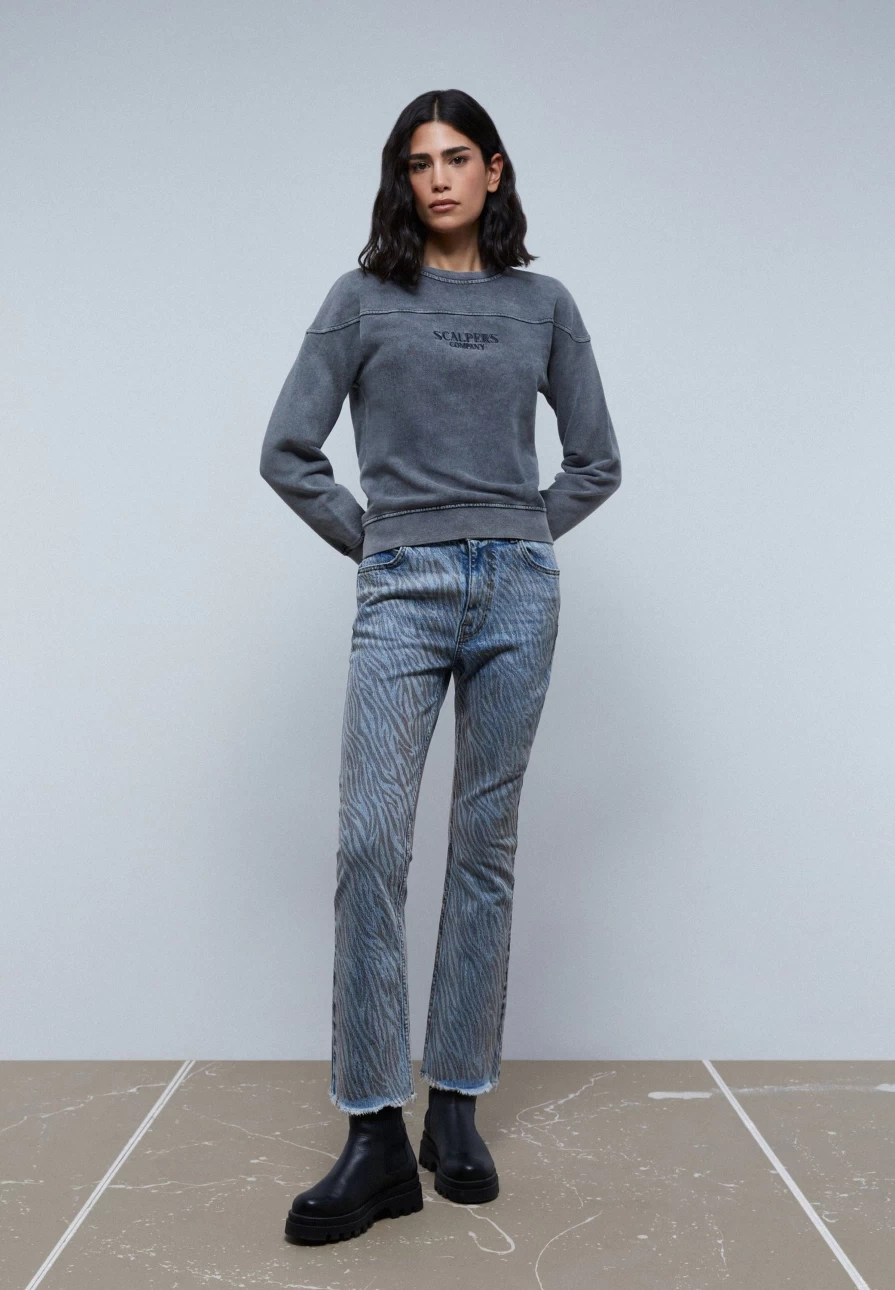 "ScalpersCompany Women's Faded Embroidered Logo Sweatshirt - Vintage Style Pullover"