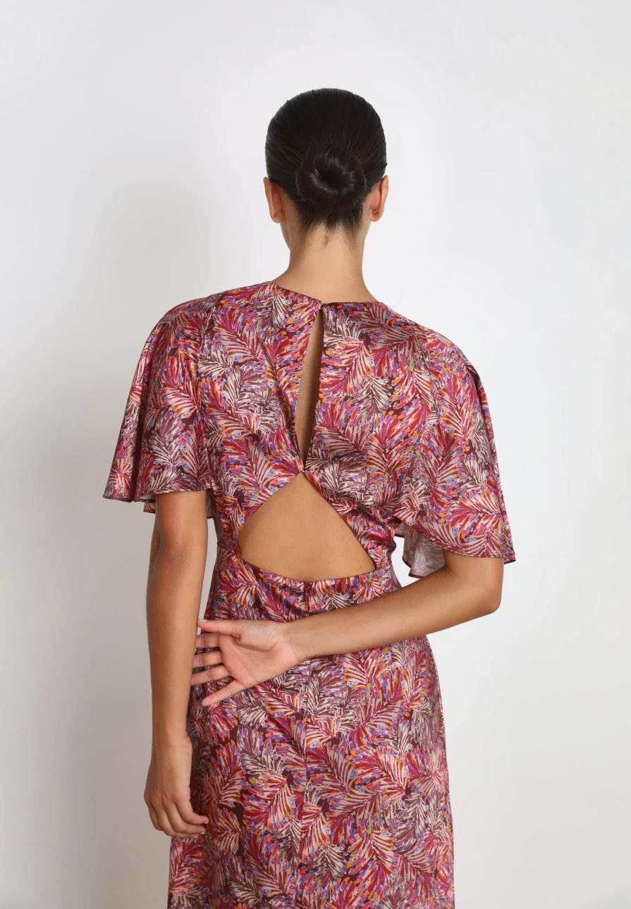 "Pink Back Slit Dress for Women | ScalpersCompany Elegant Design"