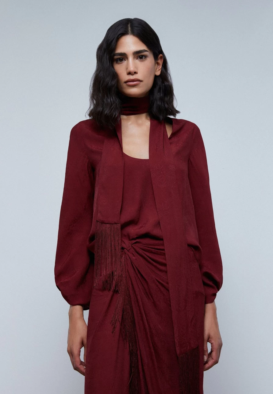 "ScalpersCompany Women's Elegant Jacquard Blouse with Decorative Bow Collar"