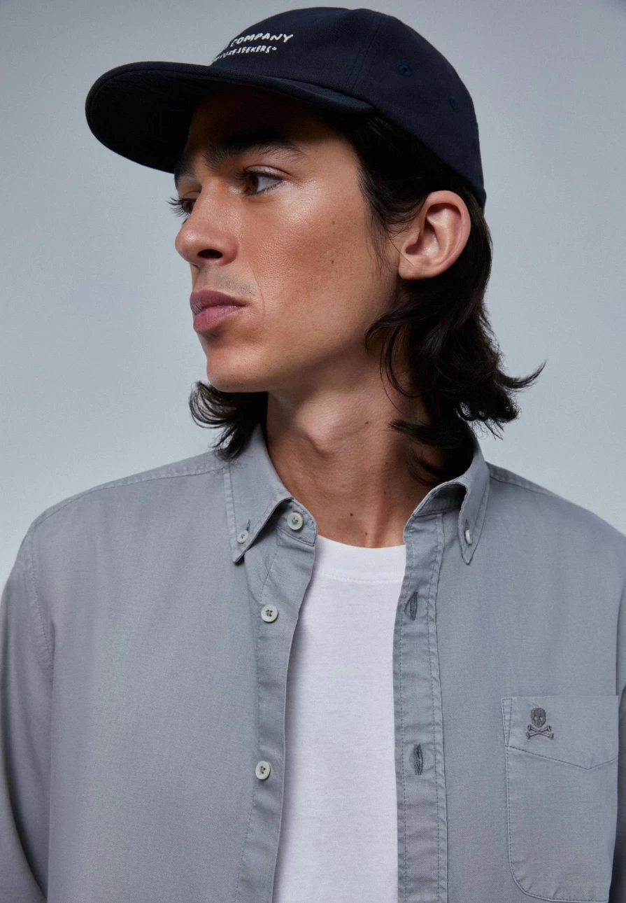 "ScalpersCompany Men's Button-Down Collar Pocket T-Shirt"