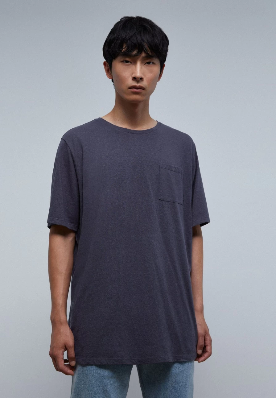 "ScalpersCompany Men's Navy Rustic Pocket T-Shirt | Casual Comfort Fit Tee"