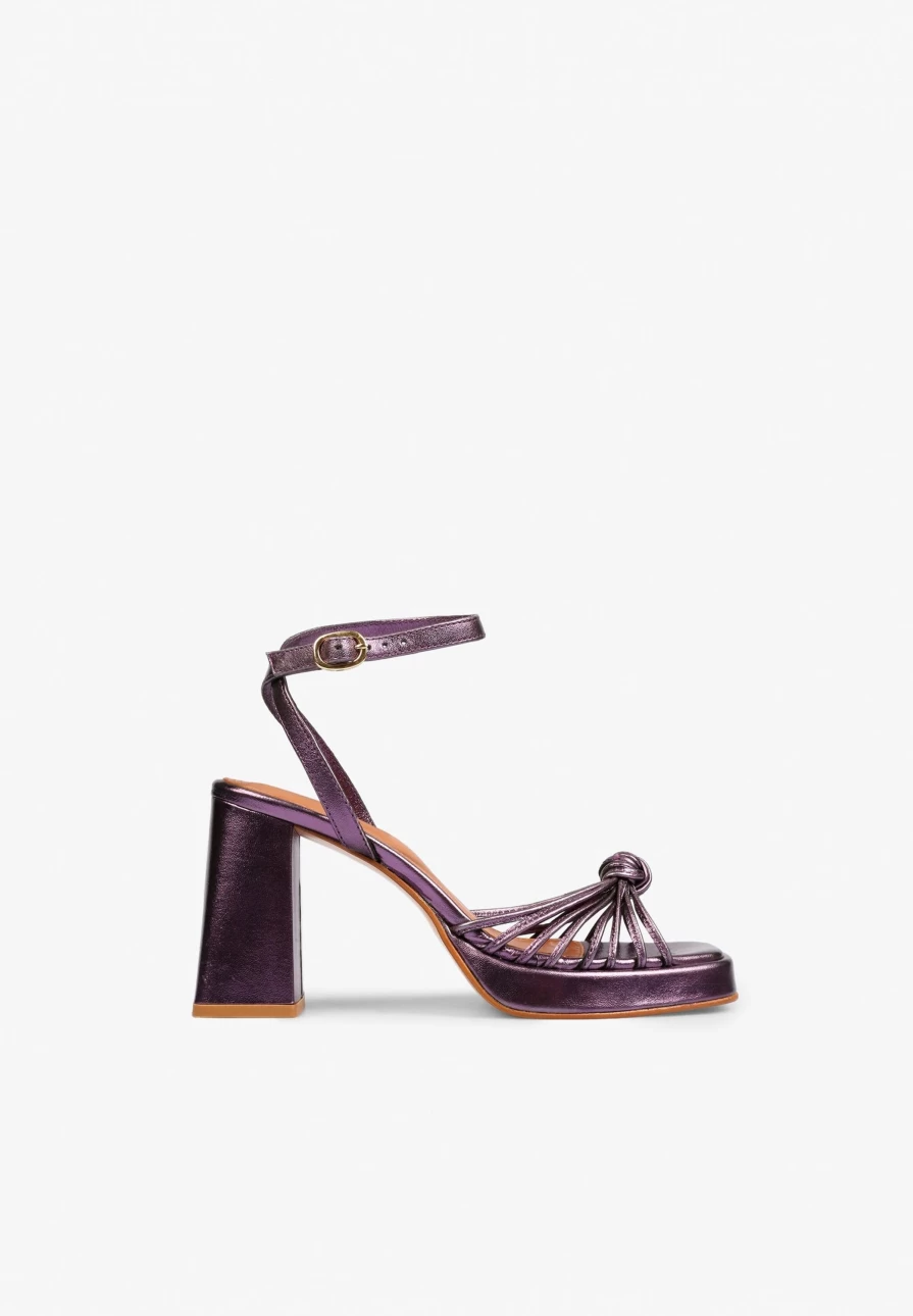 "ScalpersCompany Women's Metallic Burgundy Cool Sandals – Stylish & Comfortable"