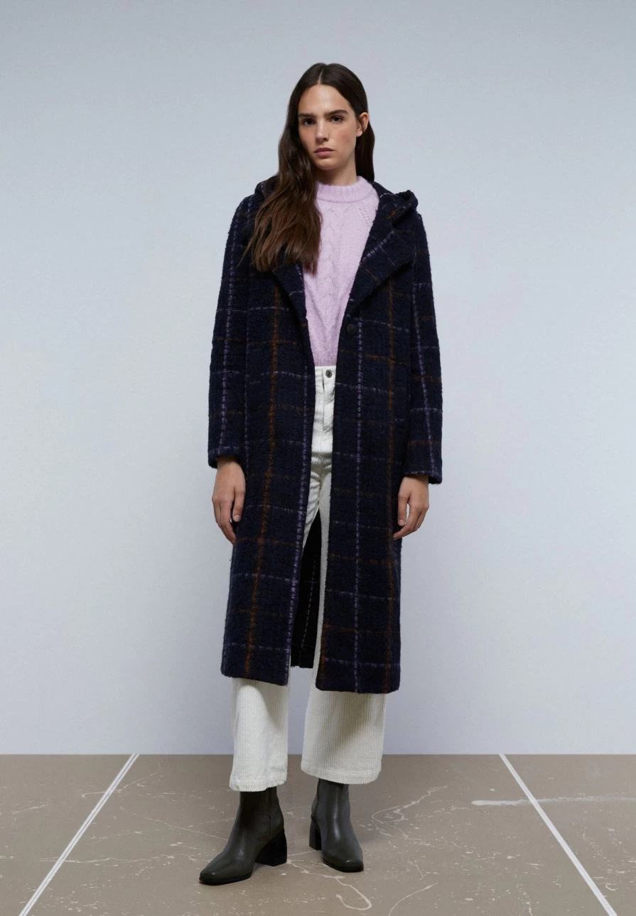 "ScalpersCompany Women's Checkered Hooded Coat – Stylish Winter Outerwear"