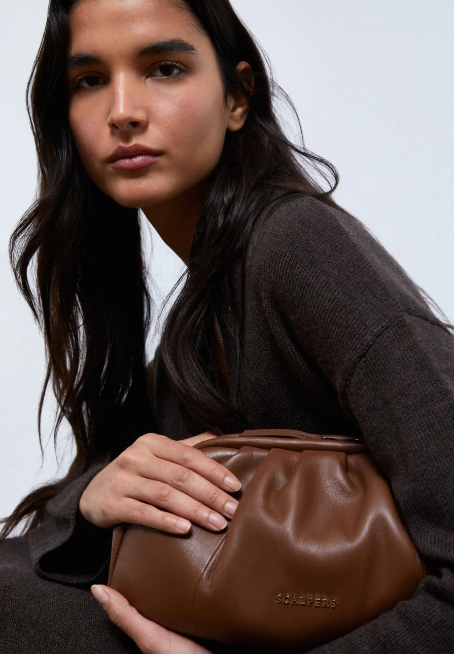"ScalpersCompany Women's Ruched Leather Clutch Bag - Stylish Handbag for Women"