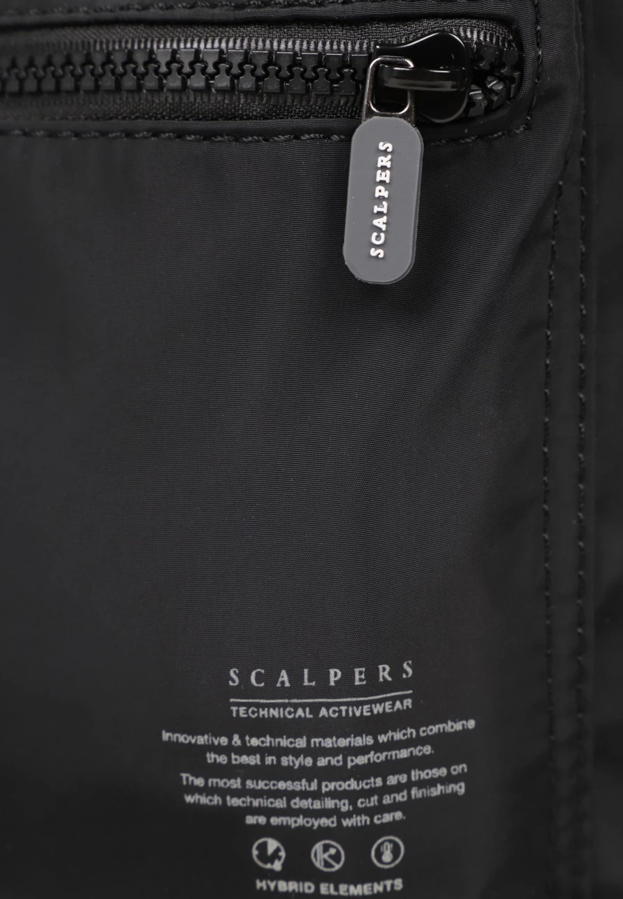 "ScalpersCompany Men's Black Skull Print Basic Backpack - Stylish Gothic Daypack"