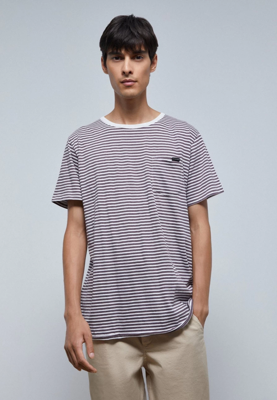 "ScalpersCompany Men's Striped Pocket T-Shirt - Casual Comfort Fit Tee"