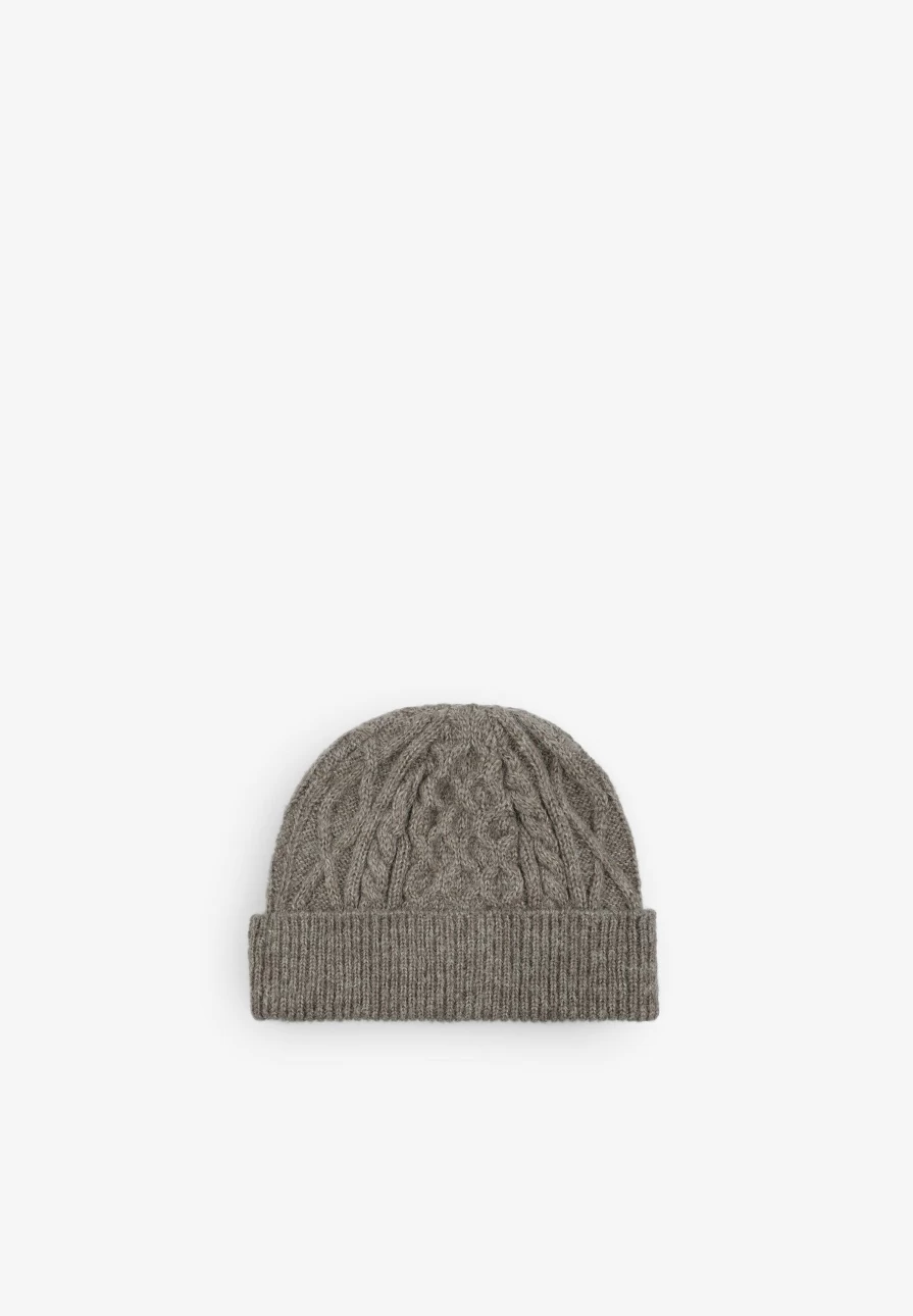"ScalpersCompany Men's Eight Beanie - Winter Knit Hat for Men"