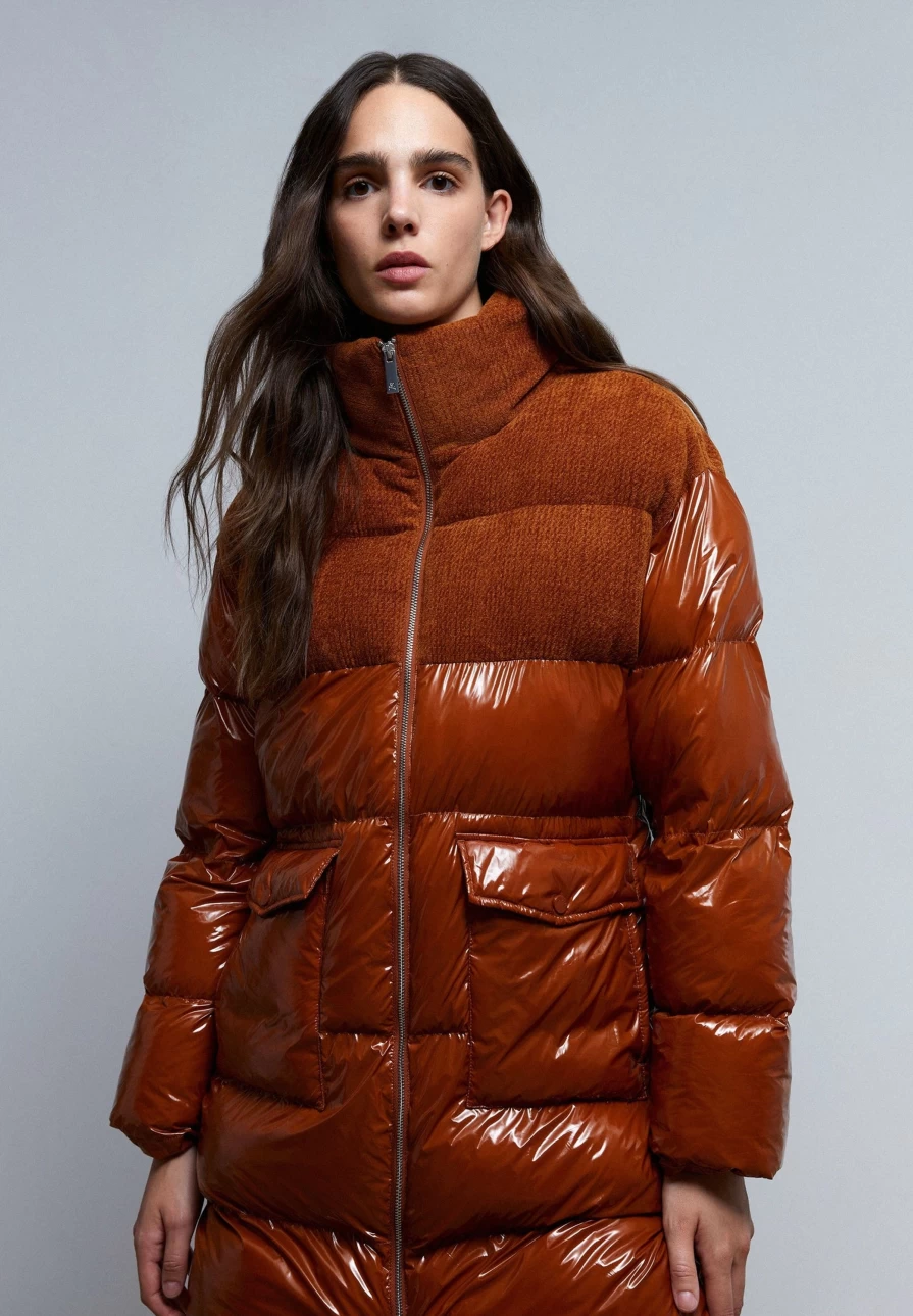 "ScalpersCompany Women's Lightweight Quilted Jacket – Stylish & Comfortable Outerwear"